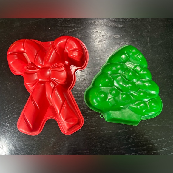 Red candy cane Green Christmas Tree Cake Jello Molds-instructions VTG set of 2 - Picture 1 of 5